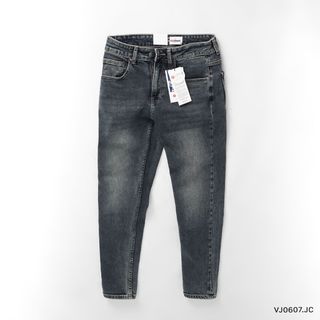 Quần jean dài nam, jean dài nam cao cấp, chất liệu : Cotton tự nhiên có độ bền cao, co giãn thoải mái. Form dáng : SlimFit - size từ 55kg - 85kg