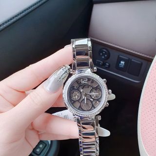 ĐỒNG HỒ GU..ESS NỮ MẶT GIẢ CƠ