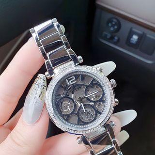 ĐỒNG HỒ GU..ESS NỮ MẶT GIẢ CƠ