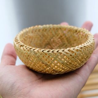 BÁT TRE NHỎ