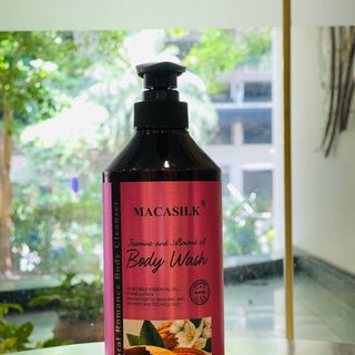 Sữa tắm dưỡng da Jasmine Almond Oil Macasilk chính hãng giá sỉ