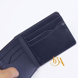 VÍ DA BÒ NHẬP KHẨU MÀU XANH NAVY. VÍ NAM DA THẬT DÁNG NGANG M020