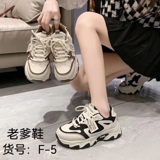 Giày Thể Thao Sneaker Nữ Mẫu Mới Hàng Quảng Châu ( Hàng Loại 1 Xịn )