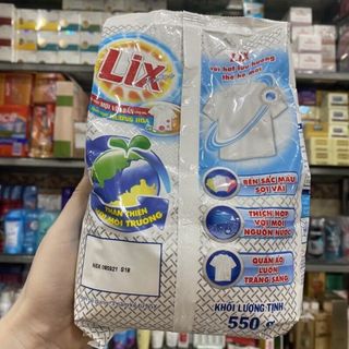 Bột giặt Lix Extra hương hoa bịch 550g