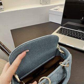 Túi xách quảng châuLady Jean Dáng Ngang - 01B2961 (Chuyên sỉ túi xách sll, balo, ví, thắt lưng, túi Laptop)