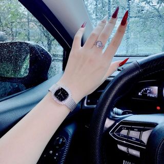 Đồng hồ Nữ P. P