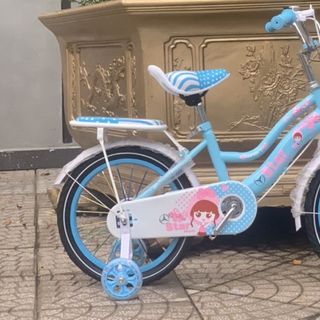 Xe đạp trẻ em và xe đạp phổ thông