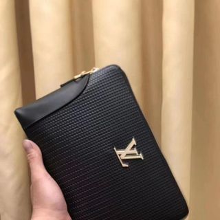 VÍ NAM CẦM TAY