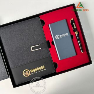 Bộ Quà Tặng (Sổ tay, Bút ký & Pin sạc) – In Khắc Tên Doanh Nghiệp