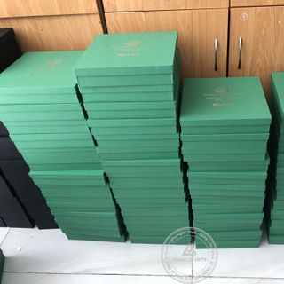 Quà Tặng Đồng Hồ Gỗ In Hình