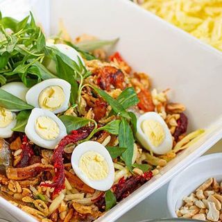 Set Bánh Tráng Trộn Thập Cẩm Full Topping