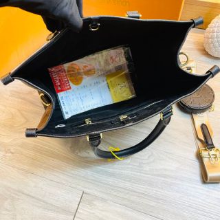 Túi xách quảng châu Set Onthego Kèm Ví Fullbox - 02B3026 (Chuyên sỉ túi xách sll, balo, ví, thắt lưng, túi Laptop)