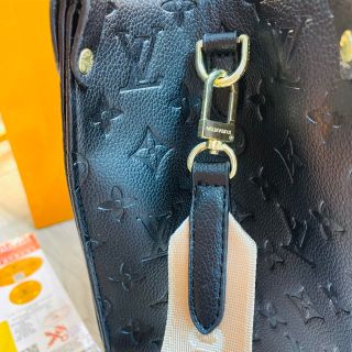 Túi xách quảng châu Set Onthego Kèm Ví Fullbox - 02B3026 (Chuyên sỉ túi xách sll, balo, ví, thắt lưng, túi Laptop)
