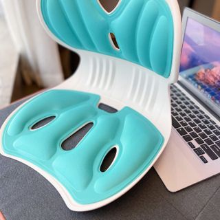 Ghế chỉnh dáng ngồi chống gù lưng, ghế công thái học, ghế chống mỏi lưng bảo vệ cột sống cho nam, nữ chống cong vẹo cột sống bảo hành 12th