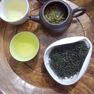 chè búp tân cương thái nguyên 1kg