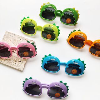 [Gọng dẻo] Kính râm thời trang cho trẻ em hình khủng long dino dễ thương, tròng chống tia uv cực tốt mã 8067