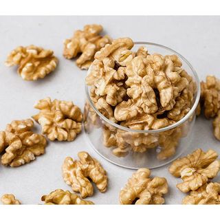 NHÂN ÓC CHÓ vàng Chi Lê