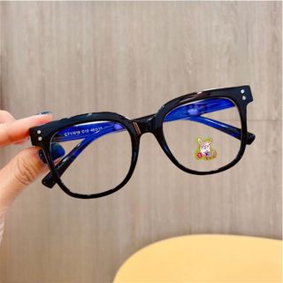 [Gọng dẻo] Kính trẻ em gọng dẻo form vuông chống bụi, chống tia UV cho bé mã 11018trong