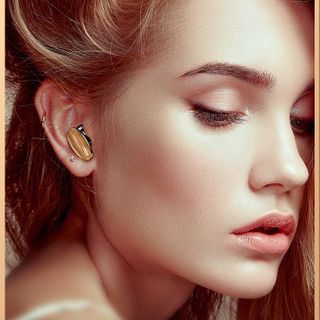 Tai Nghe Bluetooth Vân Gỗ Kiêm sạc dự phòng BL35