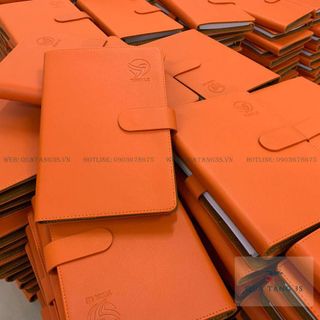 Sổ Da Bìa Còng Da Simili Ép Chìm Logo