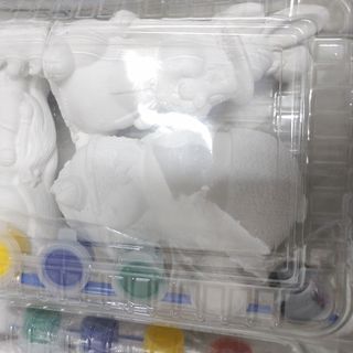 Tượng thạch cao tô màu giá rẻ