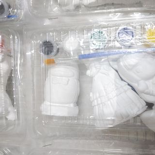 Tượng thạch cao tô màu giá rẻ