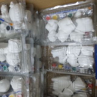 Tượng thạch cao tô màu giá rẻ