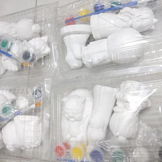 Tưong họp tuong thạch cao tô màu