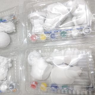 Tưong họp tuong thạch cao tô màu