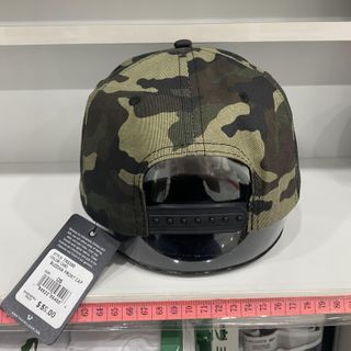 Nón True Religion lính