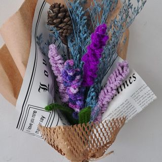 Bó hoa lavender được móc bằng chỉ len, bó hoa len, bó hoa handmade giá sỉ