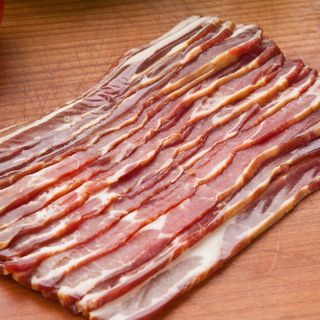 Thịt ba rọi xông khói (bacon) ĐNA food gói 500g