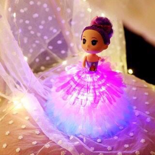 Đồ chơi lồng đèn Búp Bê ChiBi phát sáng nhiều màu sắc dễ thường cho bé gái, đồ chơi trung thu
