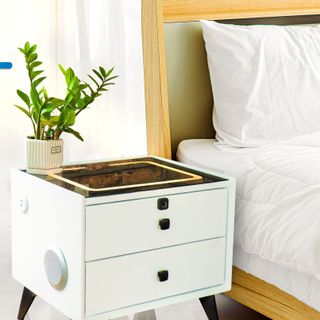 TỦ ĐẦU GIƯỜNG - CẢM ỨNG THÔNG MINH
