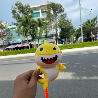 Lồng đèn điện tử cá mập