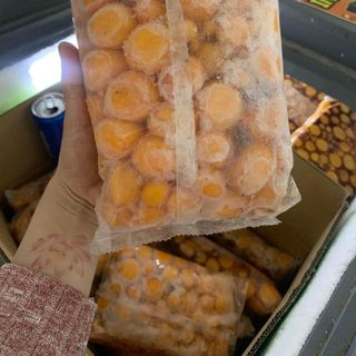 TRỨNG GÀ NON