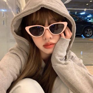 Kính mắt mèo hot trend Blackpink 264