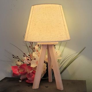 Đèn Ngủ Chân Gỗ Cao Cấp MG-01