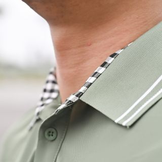 Áo thun nam cổ trụ trơn, bo kẻ - chất liệu mềm mịn, thoáng mát, thấm hút tốt - thời trang ZMODE - Màu Xanh Rêu