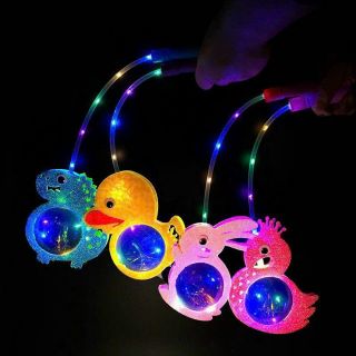 2 mã đèn lồng có sẵn pin h