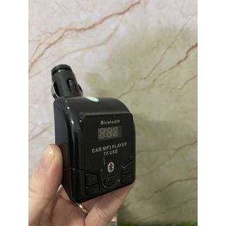 Sạc ô tô LY-01 kiêm nghe nhạc mp3 BLUETOOTH FM.
