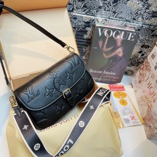 Túi xách quảng châu Diane Black SP Fullbox - 09B3268 (Chuyên sỉ túi xách sll, balo, ví, thắt lưng, túi Laptop)