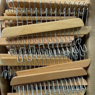 Móc gỗ treo đồ.