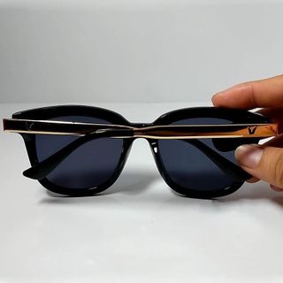 Kính mát chữ V thời trang nam nữ phong cách Hàn Quốc chống tia UV đẹp giá rẻ 005