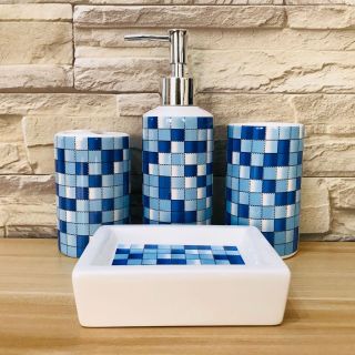 Bộ Đồ Dùng Phòng Vệ Sinh 4 Món Gốm Trắng Hoa Văn Phong Cách Âu Địa Trung Hải Gồm Bình Xà Phòng, Dĩa Xà Phòng, Ly Súc Miệng, Ly Đựng Bàn Chải ( Hàng, Giá Tận Xưởng )