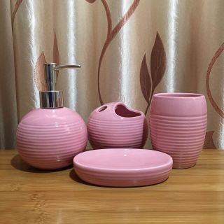 Bộ Đồ Dùng Sứ Phòng Tắm 4Món Vân Sọc Phong Cách Âu. IN LOGO THEO YÊU CẦU ( Hàng, Giá Tận Xưởng )