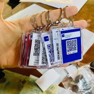Móc khoá quét mã qr