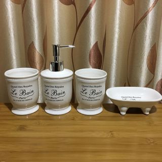 Bộ Đồ Dùng Gốm Phòng Tắm Hotel IN LOGO THEO YÊU CẦU Với Phong Cách Âu Hoàng Gia. ( Hàng,Giá Tận Xưởng )