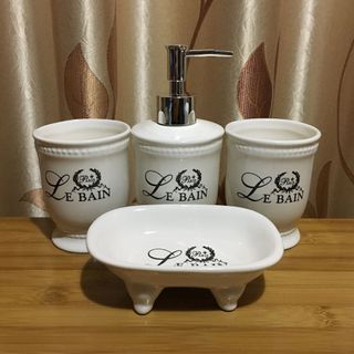 Bộ Đồ Dùng Gốm Phòng Tắm Hotel IN LOGO THEO YÊU CẦU Với Phong Cách Âu Hoàng Gia. ( Hàng,Giá Tận Xưởng )