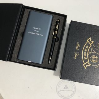 Giftset – Bộ Quà Tặng Cao Cấp (Pin sạc XIAOMI+ Bút Ký)